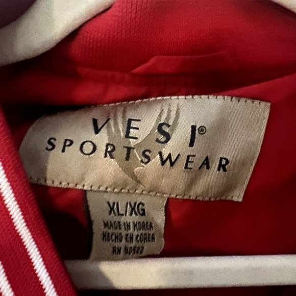 UGA Vesi Sportswear Windbreaker (XL) - Picture 3 of 4